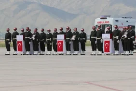 209jpg-DBYmhq8S_E_oBOhq5yEpCw