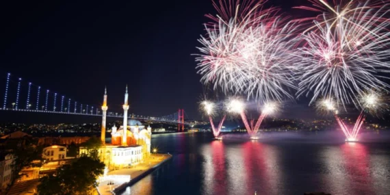 İstanbul’da havai fişek ve meşale satışı yasaklandı