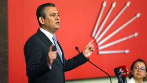 ozgur-ozel-6