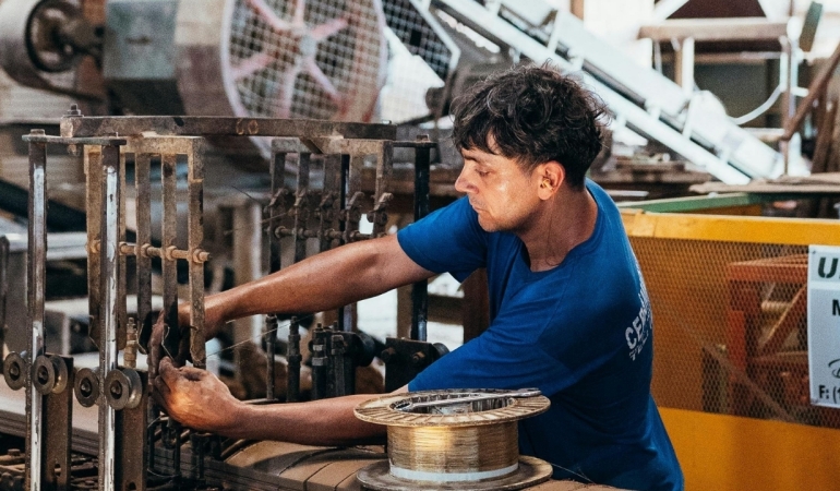 yoksulluk-siniri-92-bin-547-tlye-cikti-asgari-ucretin-dort-katini-asti-3