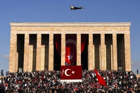 10-kasimda-1-milyon-219-bin-kisi-atasini-ziyaret-etti