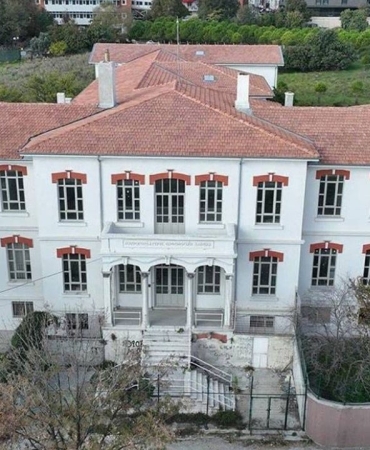 balikli-rum-hastanesinde-sgkyi-zarara-ugrattigi-iddiasiyla-3-kisi-tutuklandi