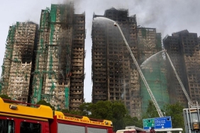 hong-kongda-yangin-faciasinda-olu-sayisi-55-oldu