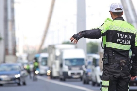 trafikte-yeni-donem-basladi-koruyucu-ekipman-zorunlu-hale-geldi-3