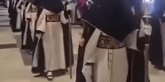 AYTEN TURAN’IN KALEMİNDEN. ÖZEL BİR YAZI…PAPA’NIN İZNİK AYİNİ: SEMBOLLER BAZEN  MASUM DEĞİLDİR