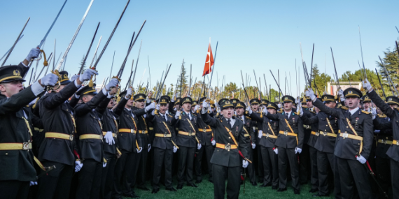 İhraç Edilen Teğmen Hakkında Mahkemeden İptal Kararı