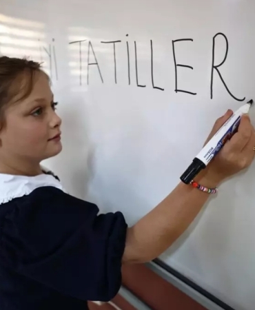 okullarda-ilk-donem-sona-erdi-18-milyon-ogrenci-yariyil-tatiline-giriyor-2