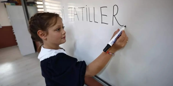 Okullarda ilk dönem sona erdi, 18 milyon öğrenci yarıyıl tatiline giriyor