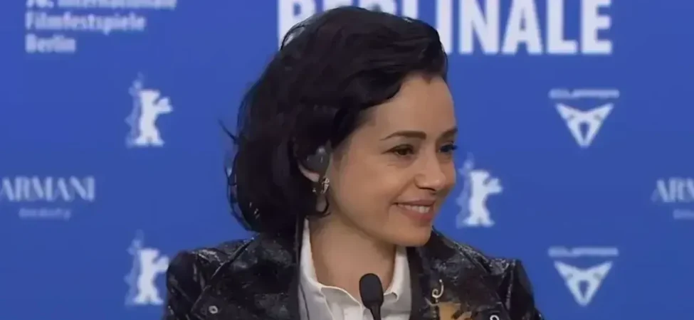 f82bd09c-5l3538ff773jvztptj7jbi