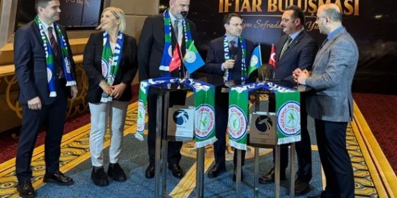 adalet-bakani-gurlek-bhaya-konustu-futbol-sektorunun-temiz-kalmasi-lazim-1d9c3742-26df-423a-a9e5-6b5fb9f72a54