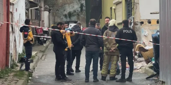 beyoglunda-yangin-faciasi-1-bebek-hayatini-kaybetti-e99cbcc3-3a4f-486f-a13d-6eac898fe14d