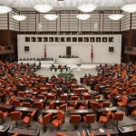 mecliste-dokunulmazlik-dosyasi-sayisi-1052ye-cikti-jZg52x29