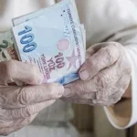 emeklilerin-bayram-ikramiyesi-odemeleri-bugun-basladi-KoOko1eM