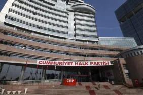 mahkemeden-chp-kurultayi-karari-kilicdaroglu-yonetimine-donus-hukmu-Kdt4ZUpN