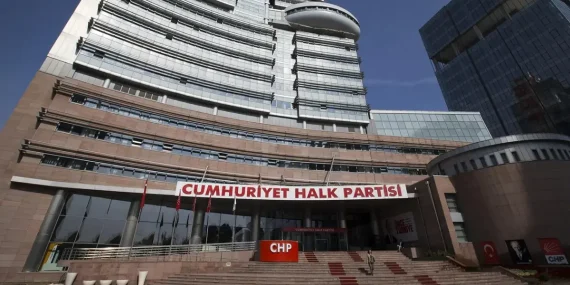Mahkemeden CHP kurultayı kararı: Kılıçdaroğlu yönetimine dönüş hükmü