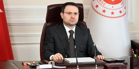 Bakan Gürlek: Hiç kimse ülkemizin iç işlerine müdahale etmeye kalkamaz
