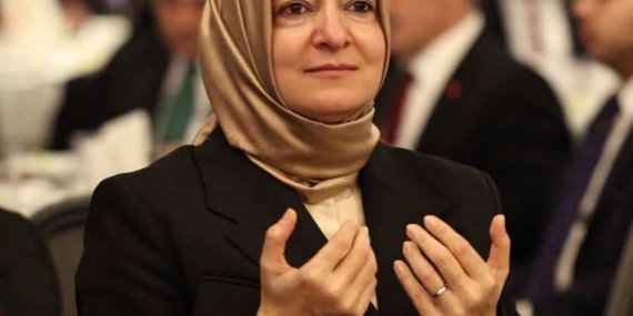 AK Parti’de Deprem! Fatma Betül Sayan Kaya Görevlerinden İstifa Etti! İşte Milyarlık ‘Borsa Operasyonu’ İddiası…